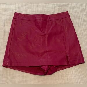 Women’s Pink Faux Leather Skort Size Small Edgy Academia Barbie Fun